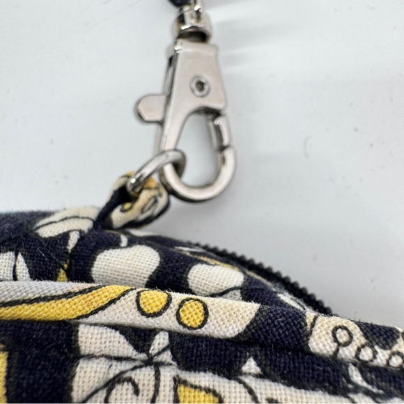 2 VTG Vera Bradley Cottagecore Floral Barrel Bag Butter/Navy & Elephant Bag - Picture 14 of 16